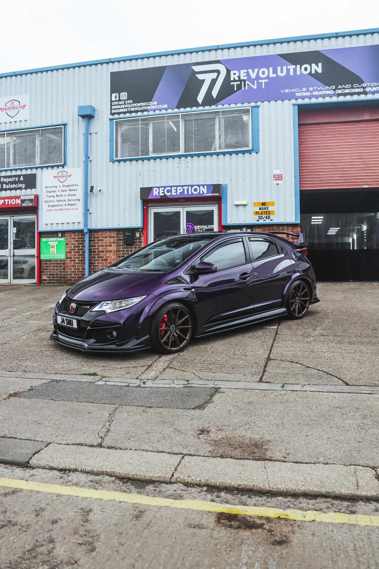 Full vehicle wrapping