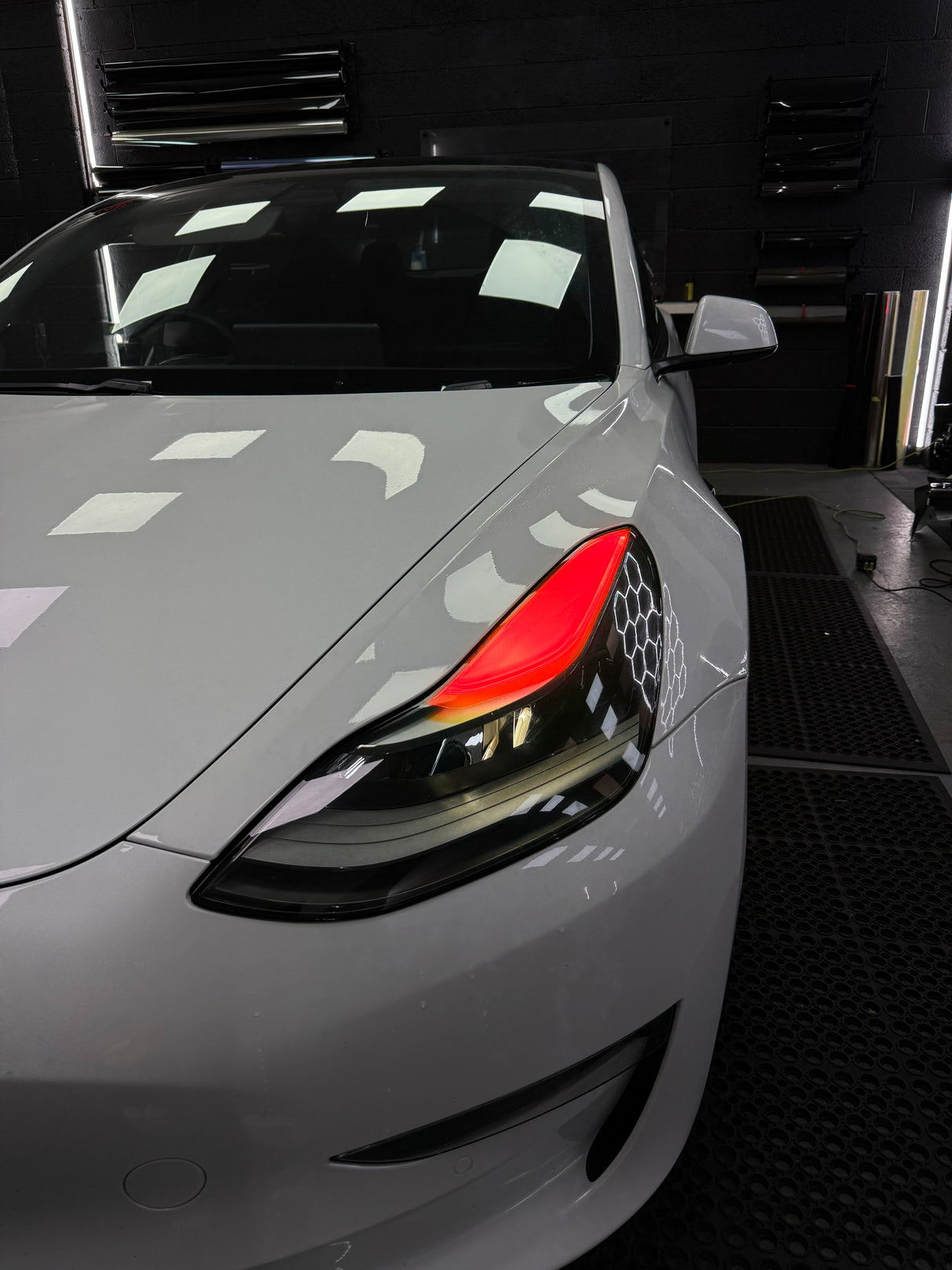 Tesla Model 3 DRL kit (SKU 9031 3162)