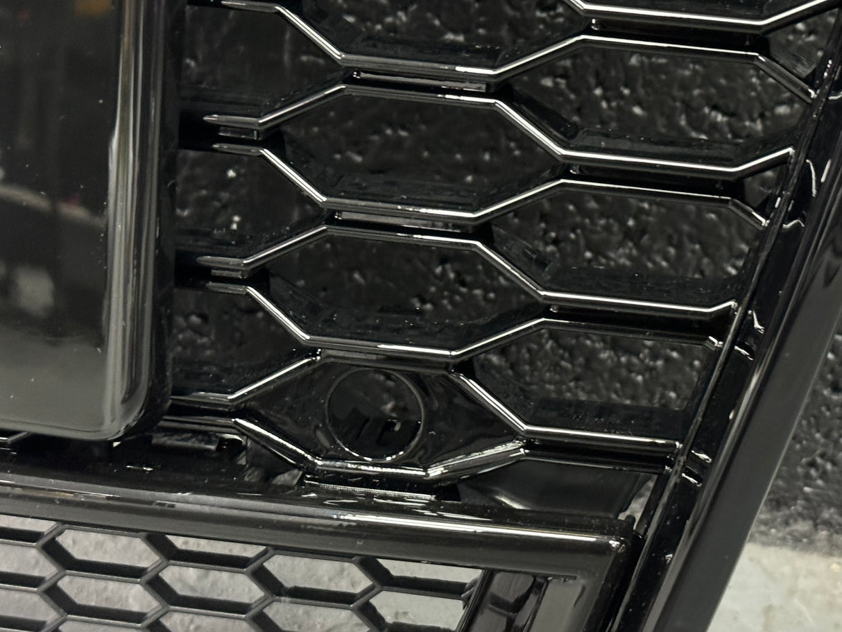 Audi A6 C7.5 (2015-2017) Honeycomb grille - full or split