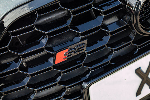 Audi front badges image 0