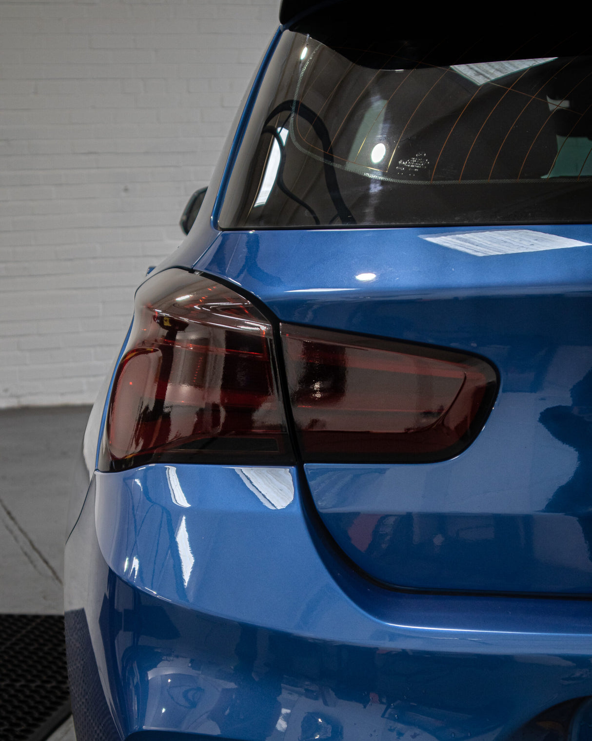 Standard rear light tinting service image 2
