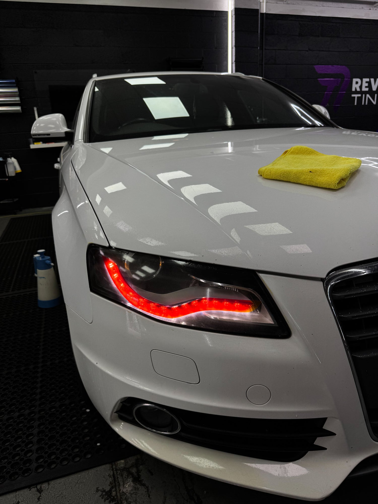 Audi A4 B8 DRL kit (SKU 9031 3131)