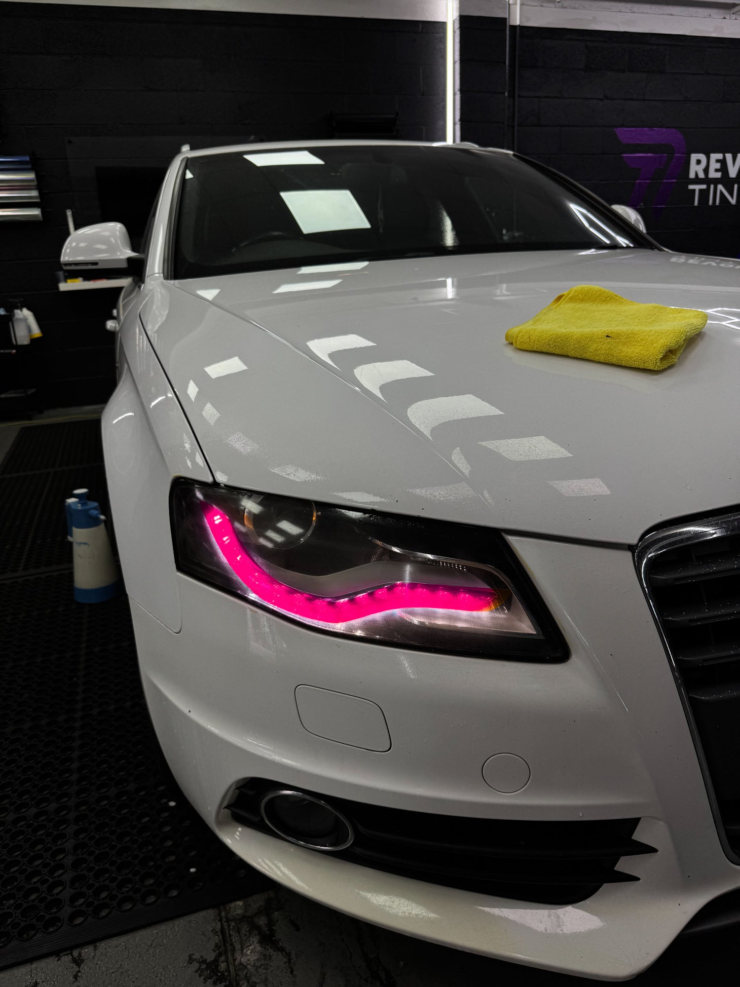 Audi A4 B8 DRL kit (SKU 9031 3131)