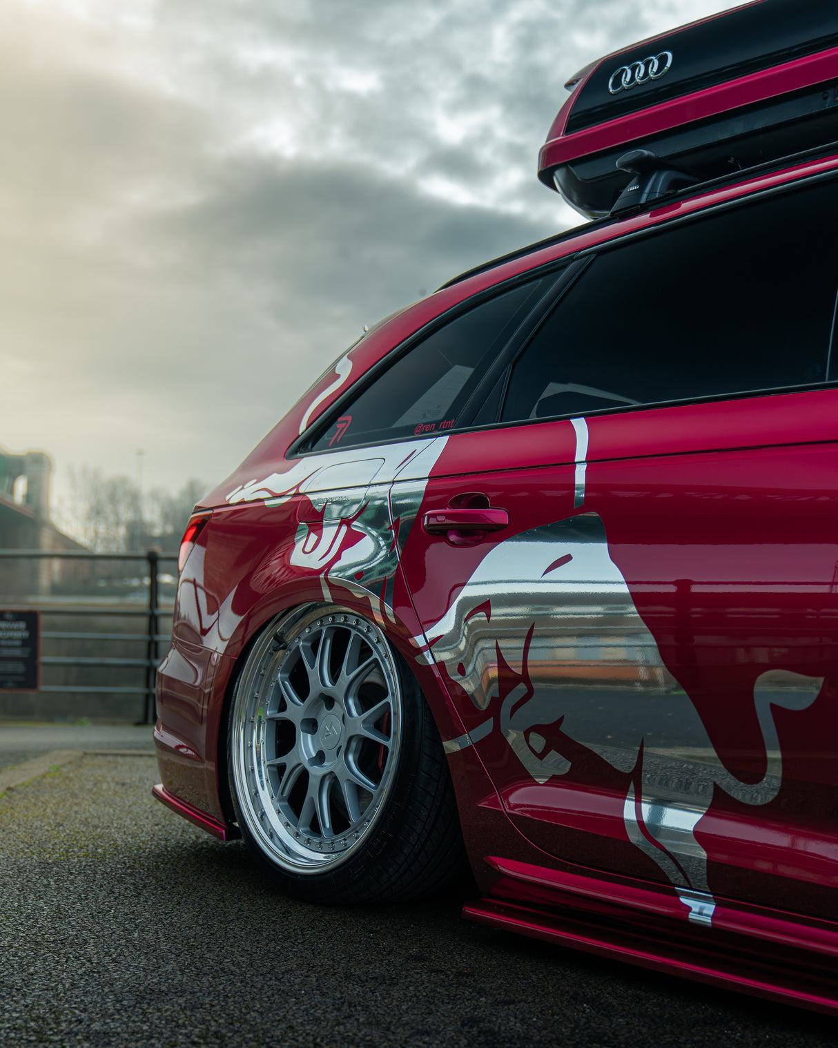 Full vehicle wrapping