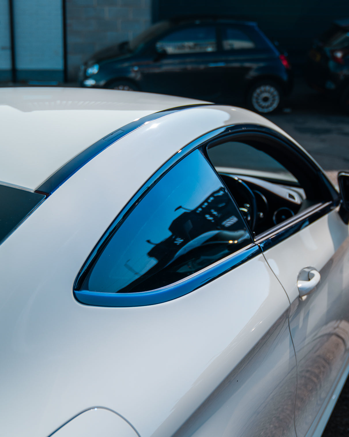 Coupe window tinting