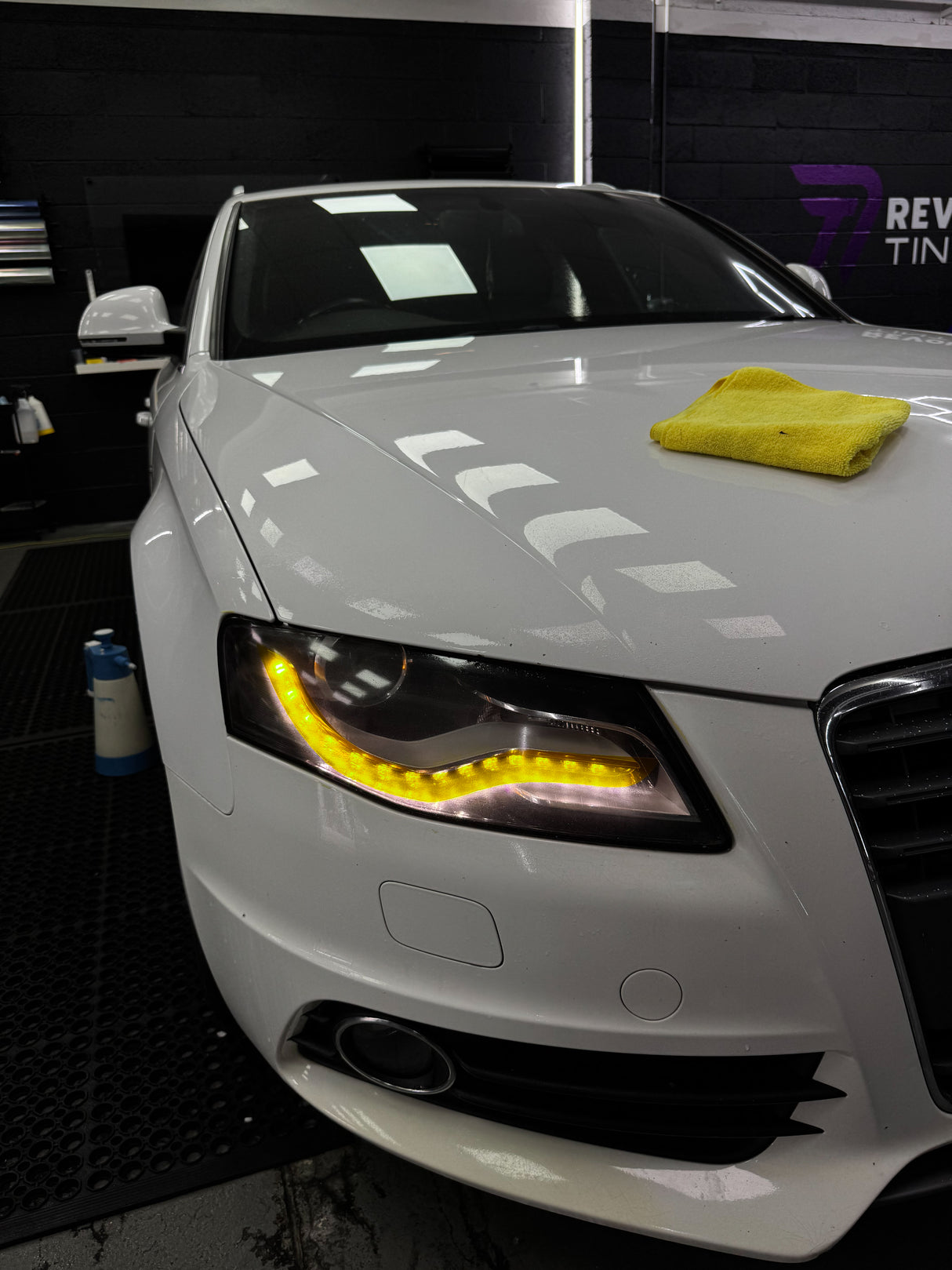 Audi A4 B8 DRL kit (SKU 9031 3131)