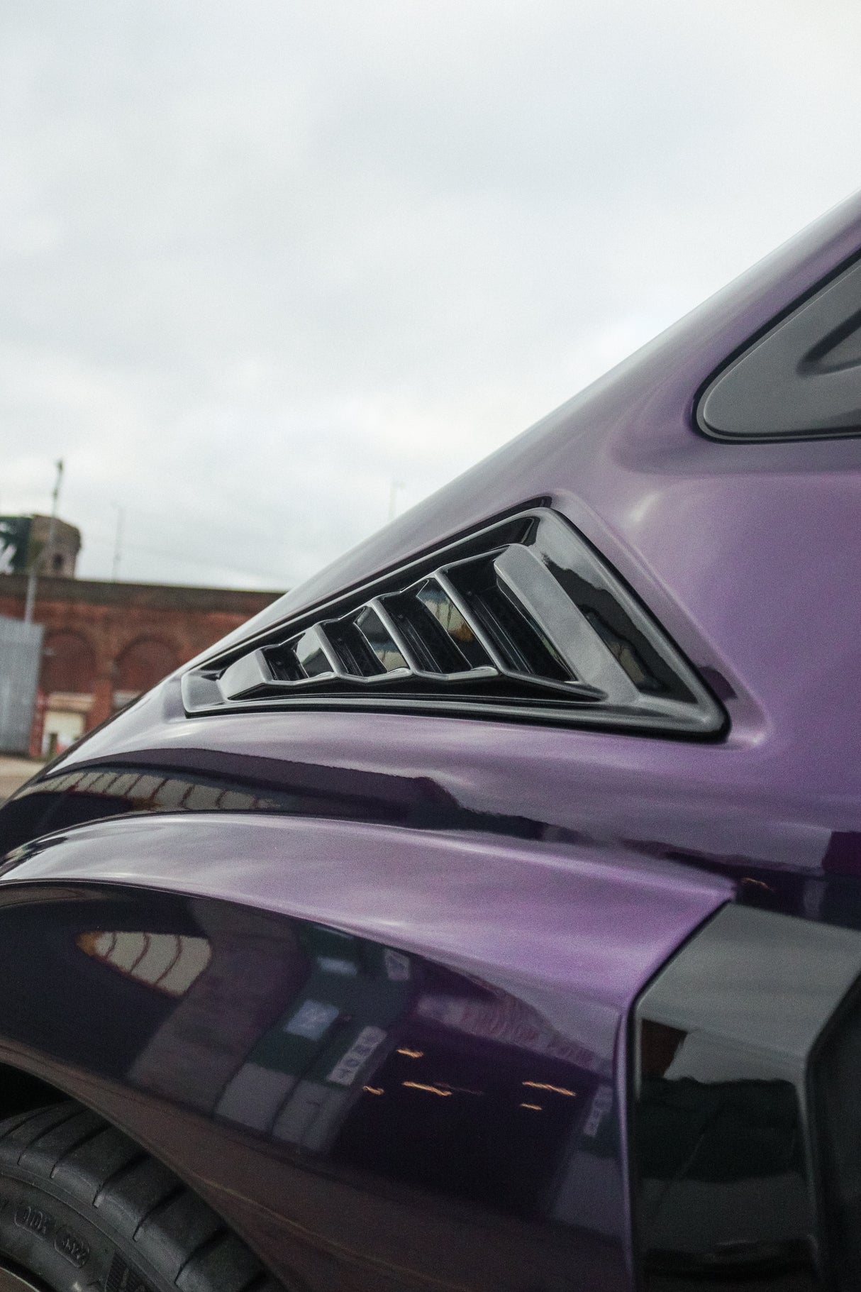 Full vehicle wrapping