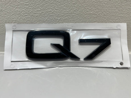 Audi rear badges - Gloss Black, Q7 image