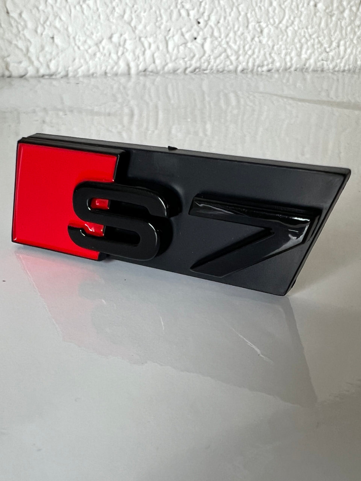 Audi front badges - Gloss Black, S7 image