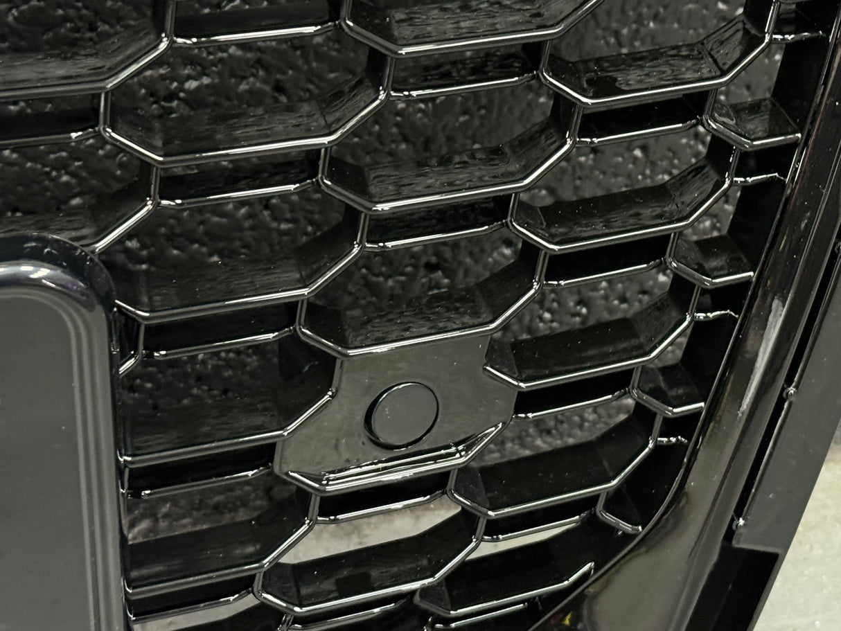 Audi A5/S5 B9 (2015-2019) Honeycomb grill - full or split