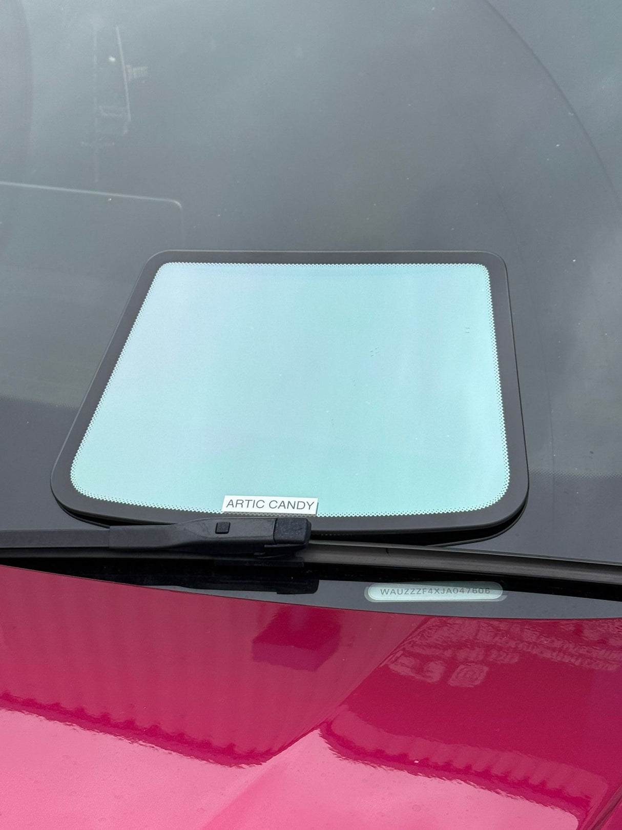 Chameleon tinting service - small windscreen (up to 75cm high)