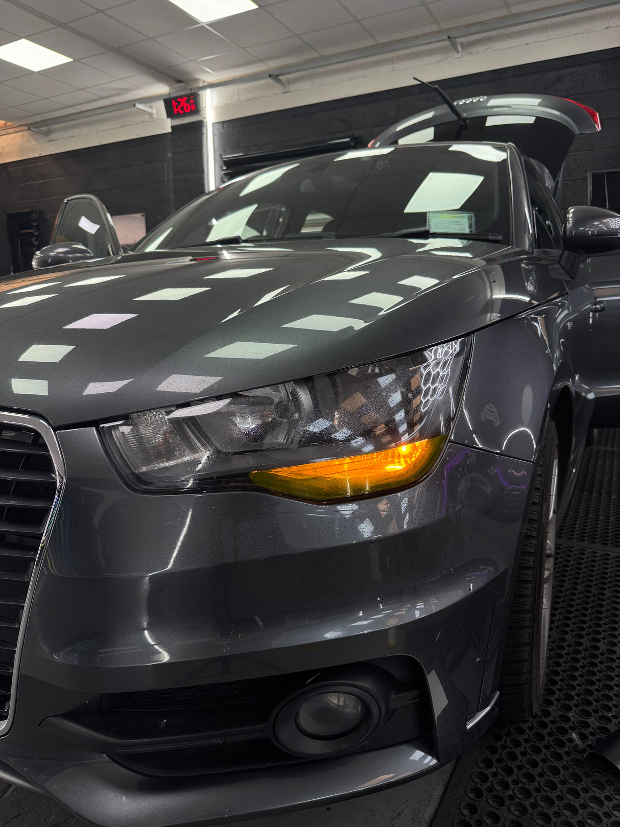 Audi A1 Pre FL DIY DRL tint kit