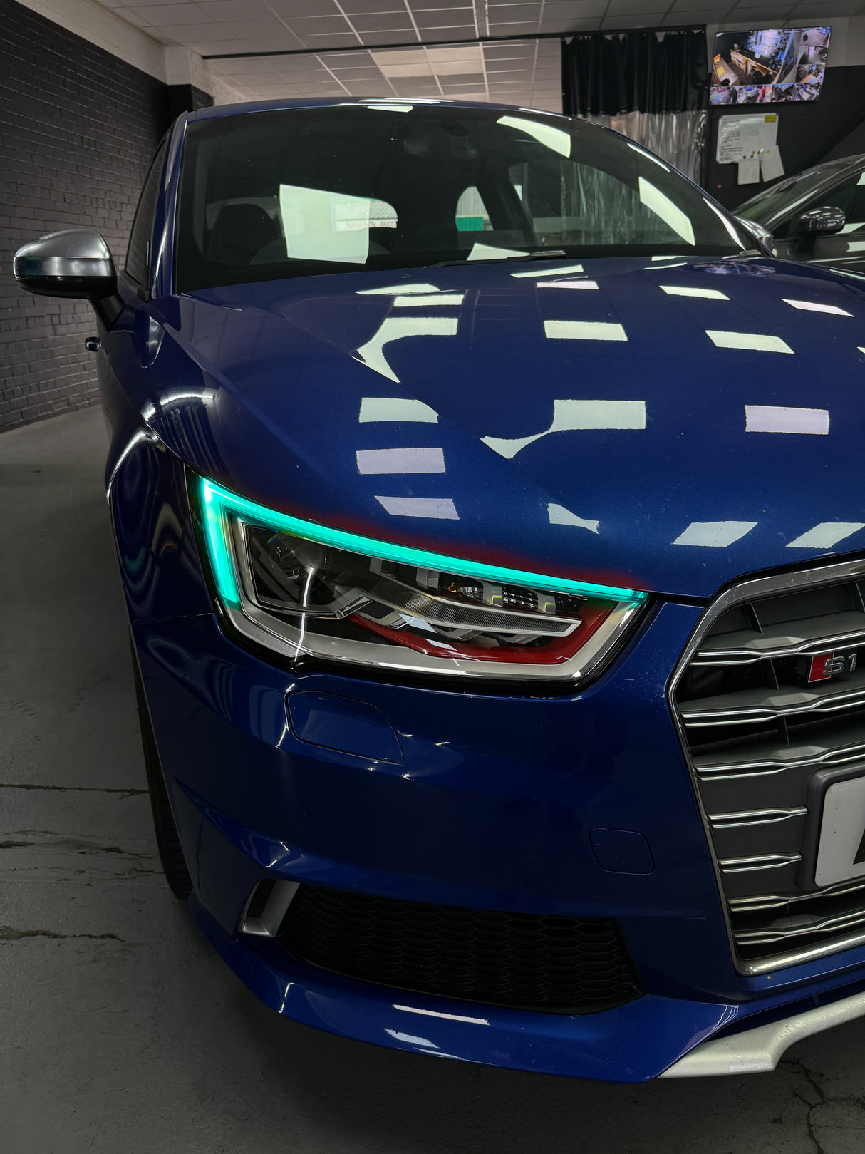Audi A1 Facelift DIY DRL tint kit