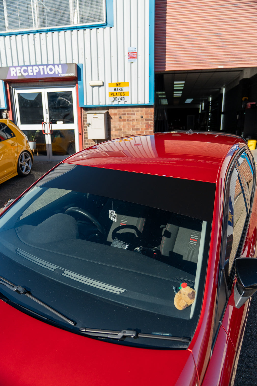 Vinyl (external) sunstrip