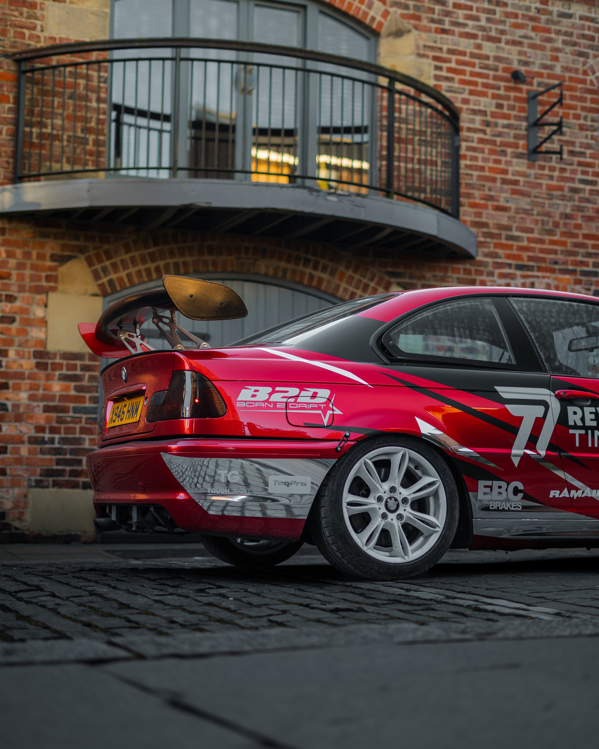 Full vehicle wrapping