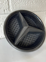 Mercedes front badge replacement